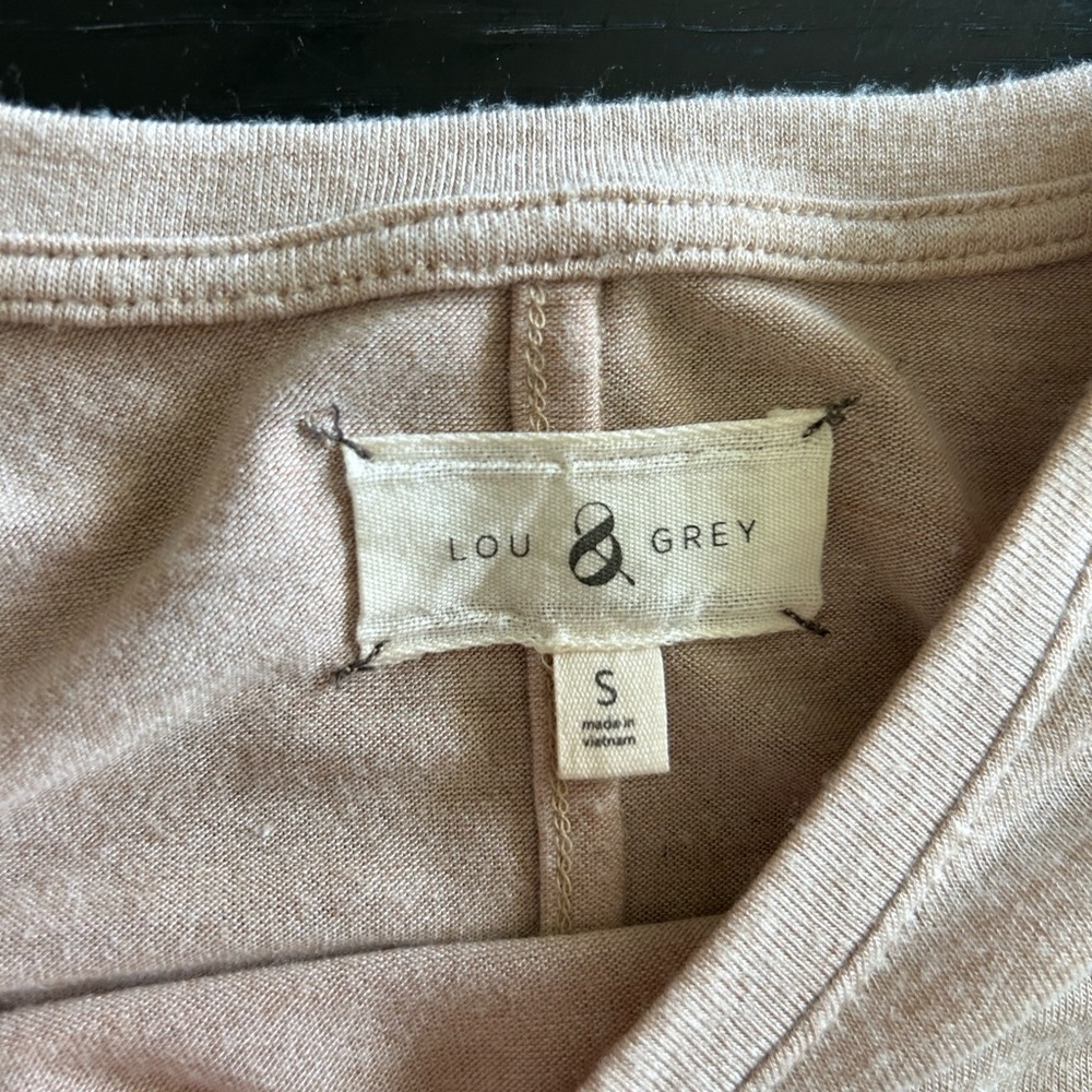 Light beige long sleeve t shirt - Picture 2 of 3